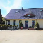 Zum Alten Schulhaus Гостевой дом 3*