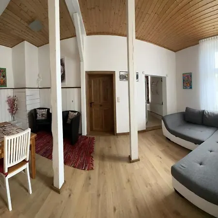 Pensjonat Zum Alten Schulhaus Burg (Spreewald)