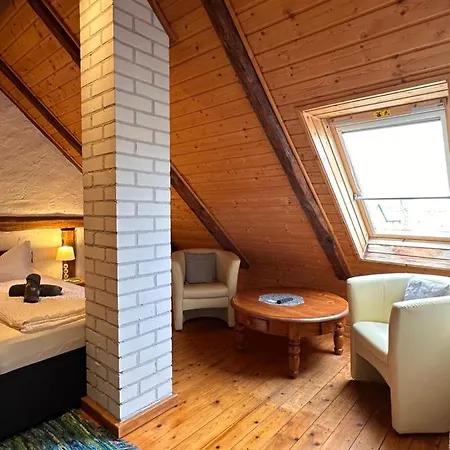 Πανσιόν Zum Alten Schulhaus Burg (Spreewald)