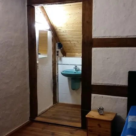 Zum Alten Schulhaus Πανσιόν