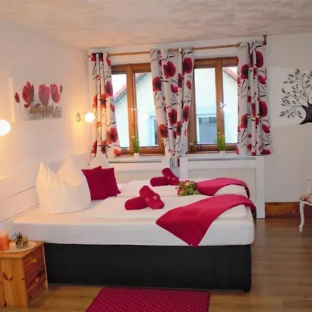 Zum Alten Schulhaus 3* Burg (Spreewald)