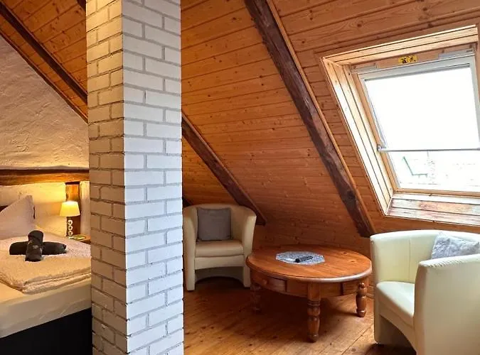 Pensionat Zum Alten Schulhaus Burg (Spreewald)