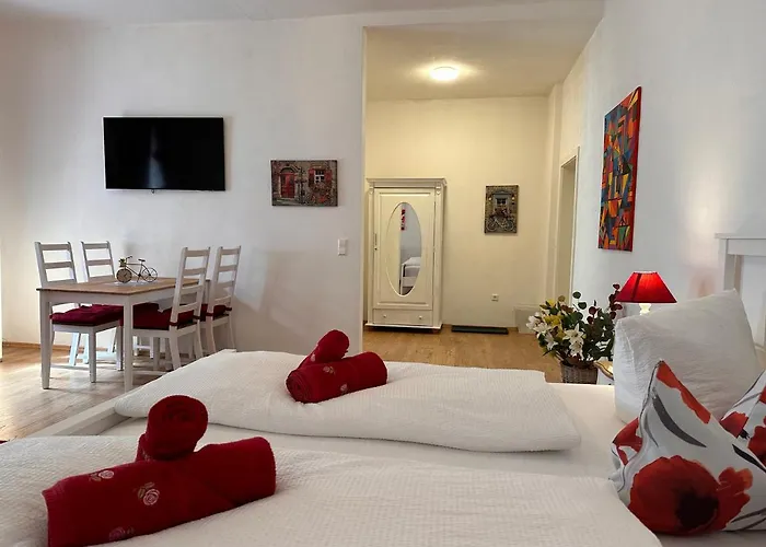 Zum Alten Schulhaus 3* Burg (Spreewald)