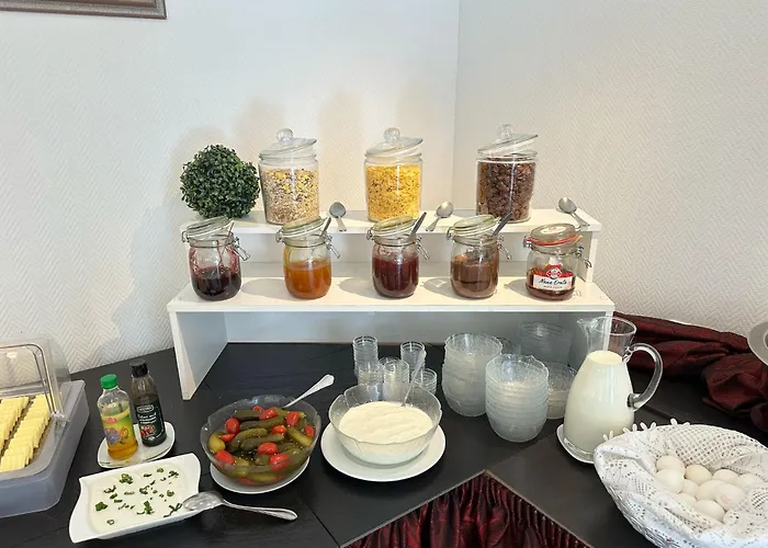 Pensionat Zum Alten Schulhaus 3*